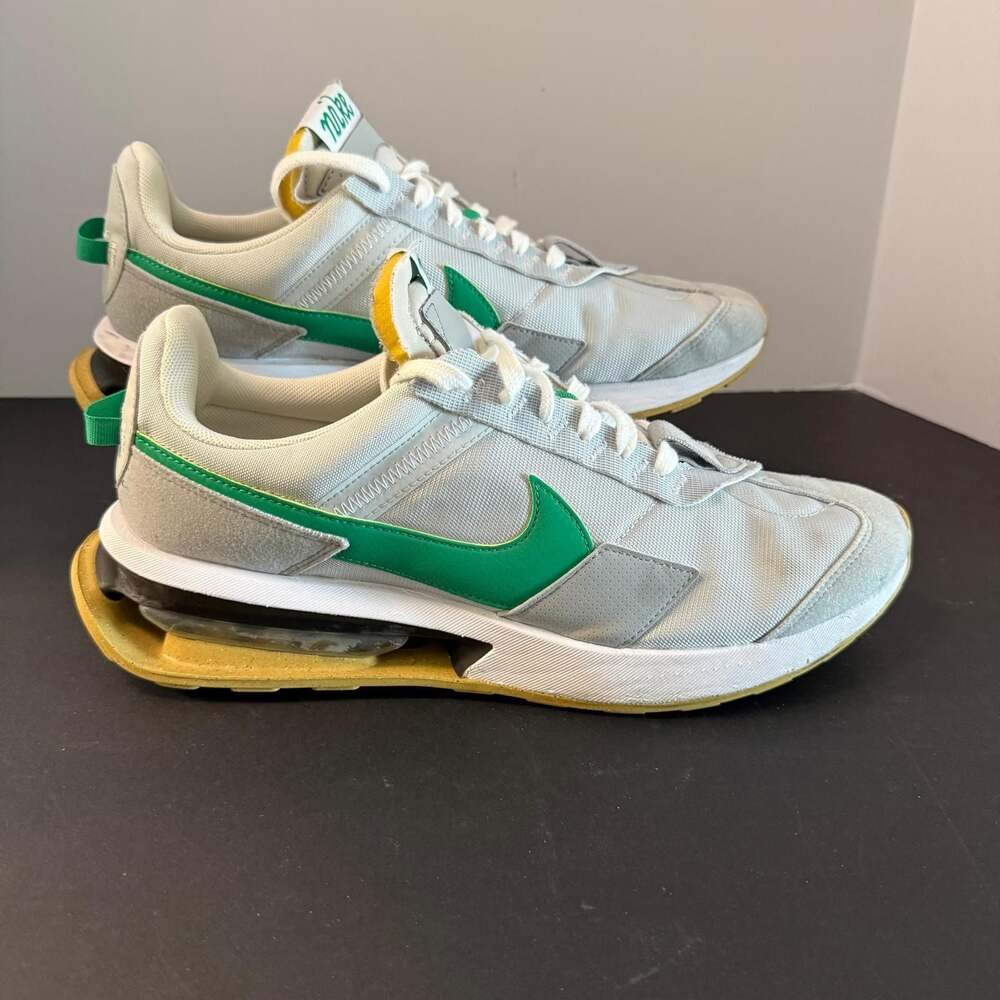 Nike Air Max Pre-Day Pure Platinum Stadium Green size 12 US Men's DQ4068-002